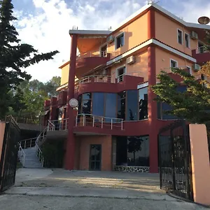 Moris Kryemedhej